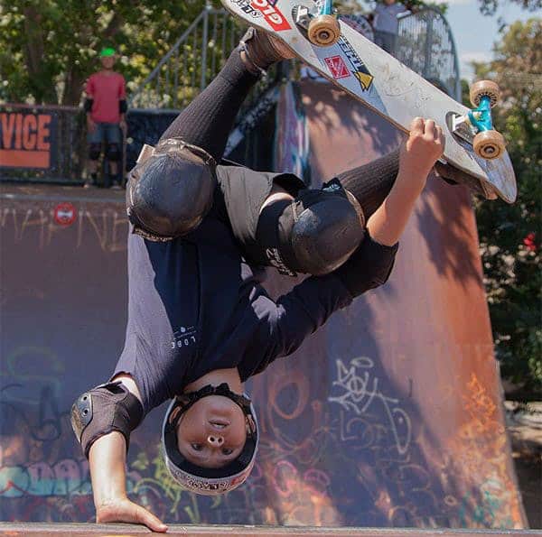 trick su-skateboard