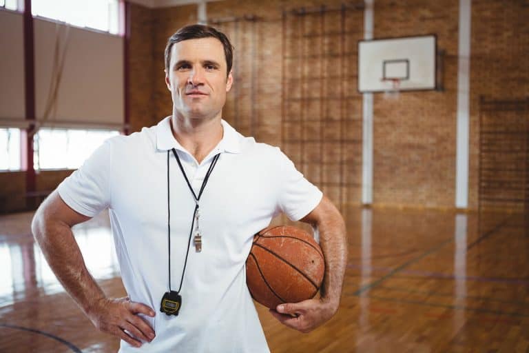Come Diventare Allenatore di Basket : Iniziare una Carriera da Allenatore